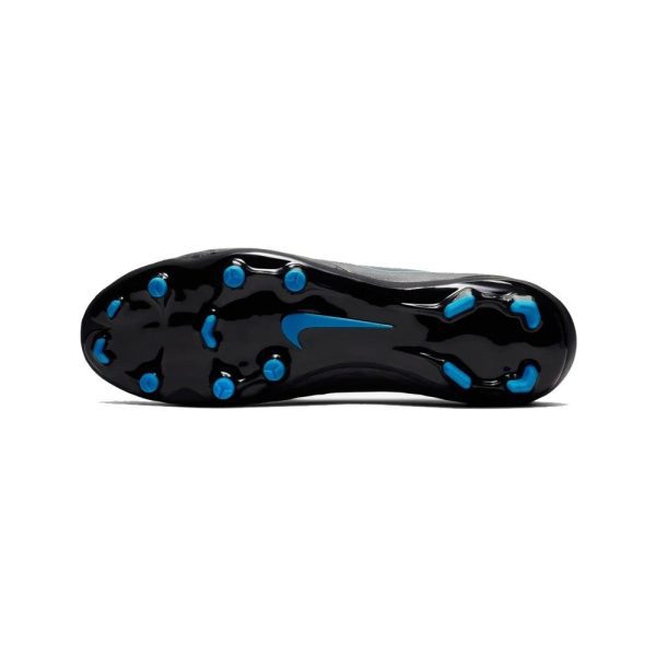 Tiempo Legend 8 Academy MG