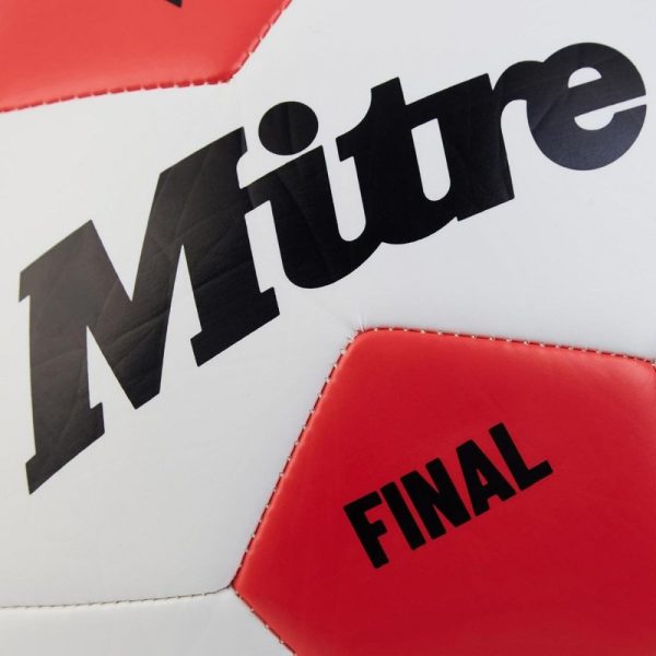 Final 24 Training Football Red