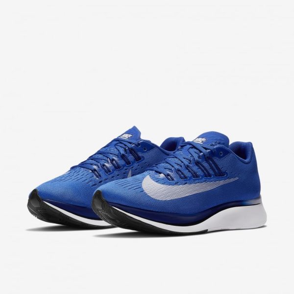 Women’s Zoom Fly Running Shoes