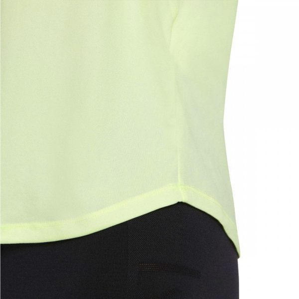 Womens Swoosh Run Tshirt Yellow