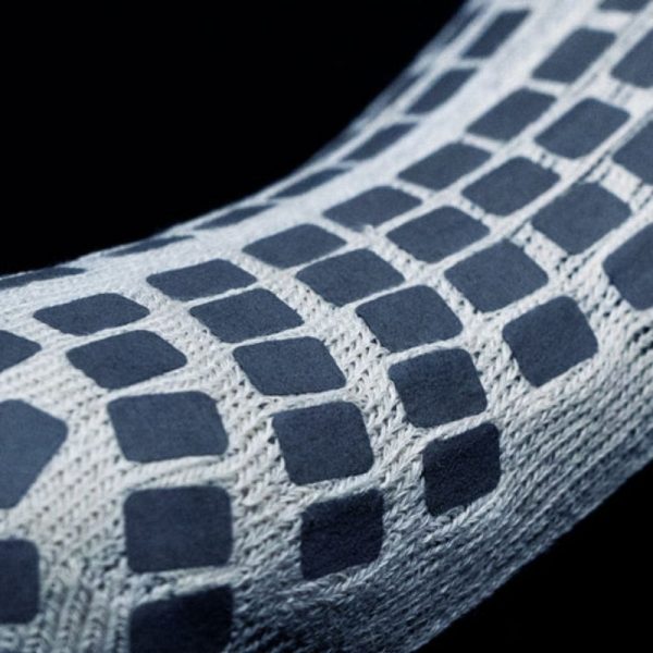 3.0 Grip Socks Mid Calf White