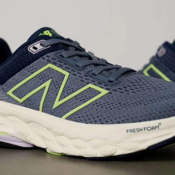 Womens Fresh Foam 860v14 Running Shoes (Wide Fit)