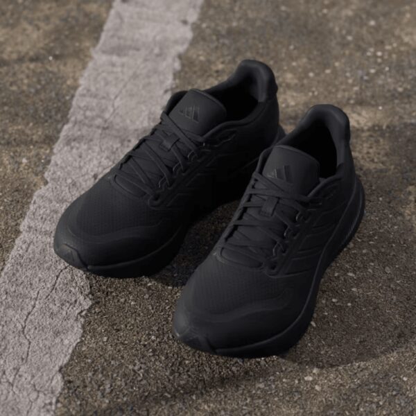 Runfalcon 5 Running Shoes Black