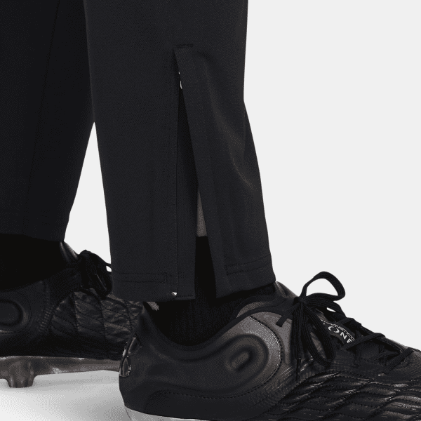 Mens UA Challenger Pants Black