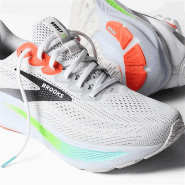 Mens Ghost 17 White Running Shoes