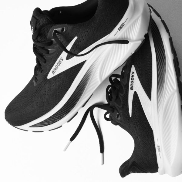 Mens Black Ghost 17 Running Shoes