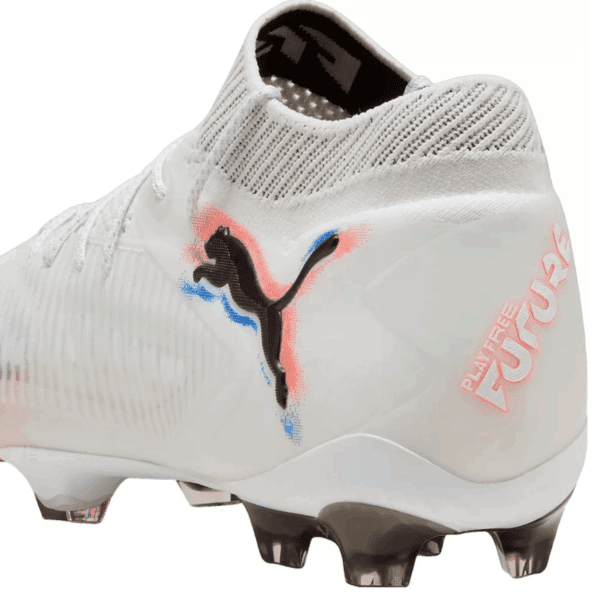 FUTURE 8 ULTIMATE FG Football Boots