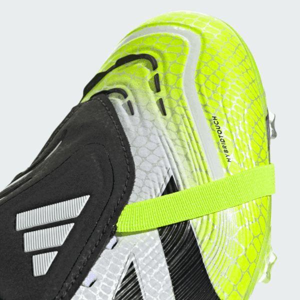 Adults Predator Pro Fold-Over Tongue FG Football Boots