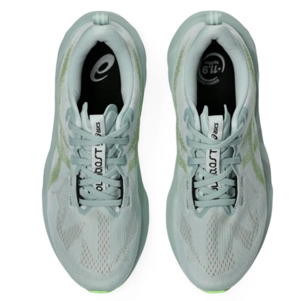 Mens Novablast 5 Mint Running Shoes