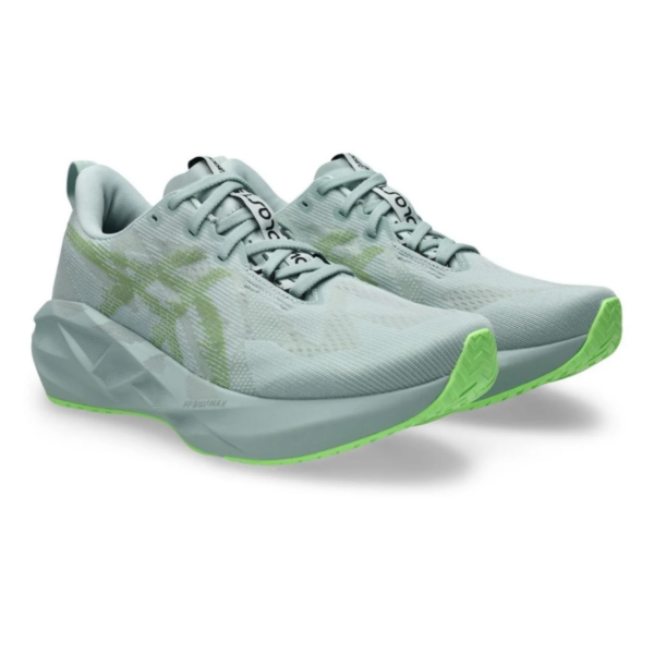 Mens Novablast 5 Mint Running Shoes