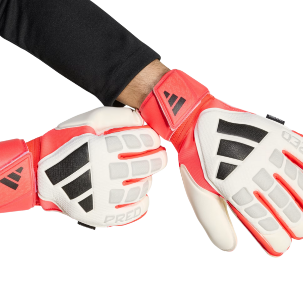 Predator Match Fingersave Goalkeeper Gloves