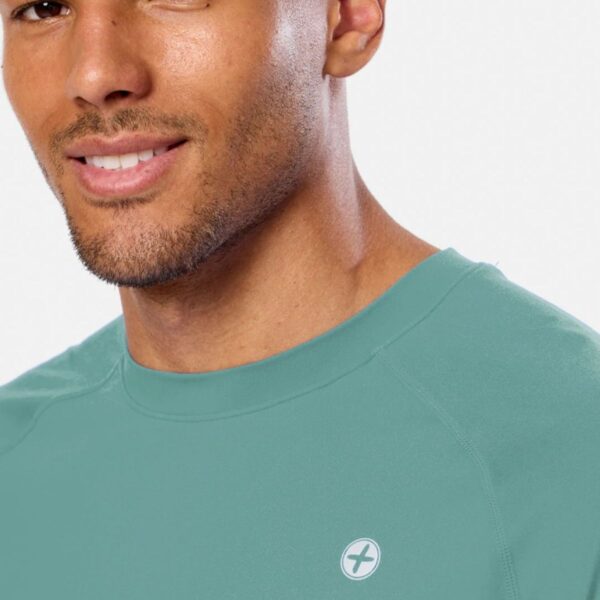 Men Relentless Tee in Fresh Green