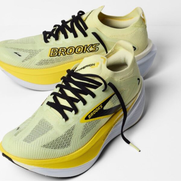 Mens Hyperion Max 3 Running Shoes