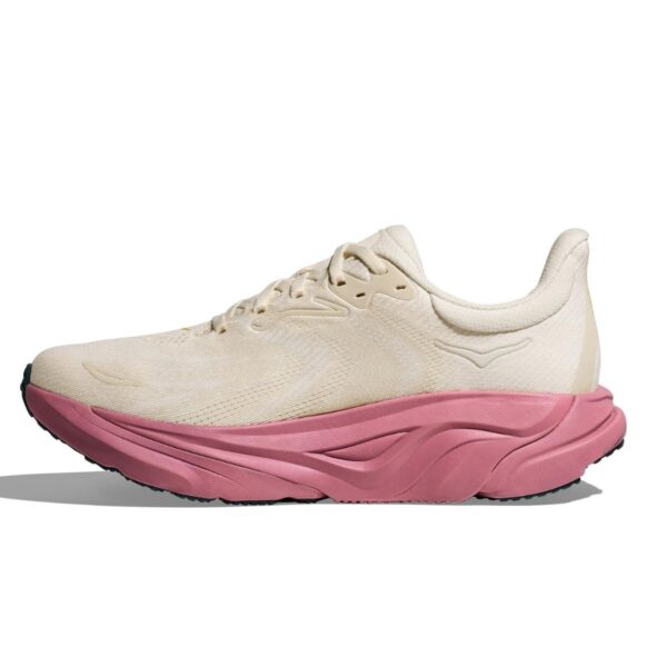 Womens Arahi 8 Running Shoes