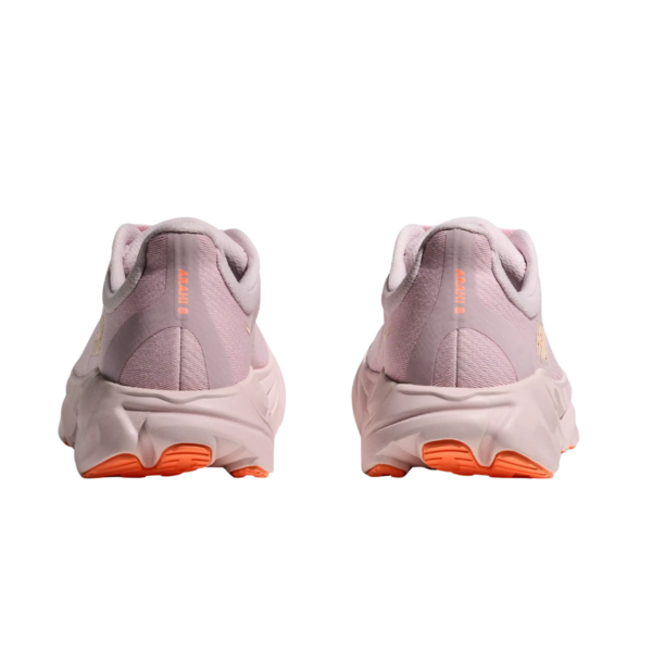 Womens Arahi 8 Running Shoes