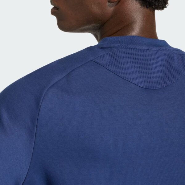 Mens Tiro Travel Crew Sweatshirt