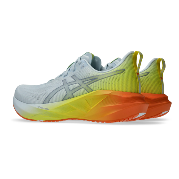 Mens Novablast 5 Running Shoes