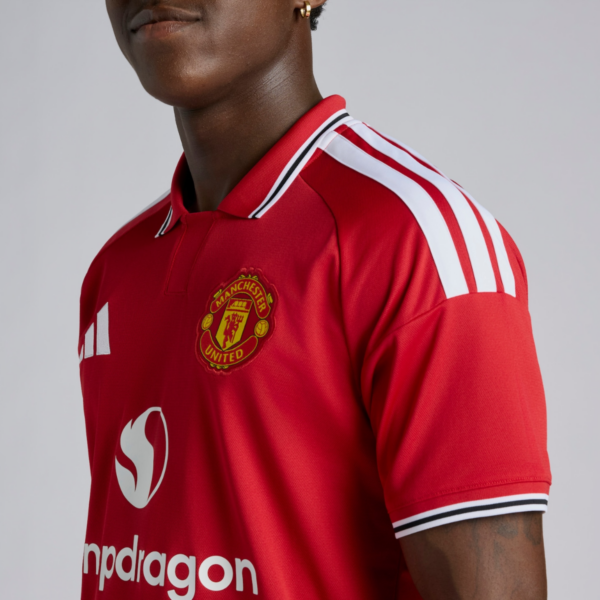 Adults Manchester United 26/27 Home Jersey