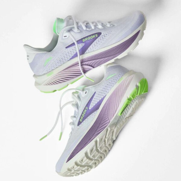 Womens Ghost 18 Running Shoes