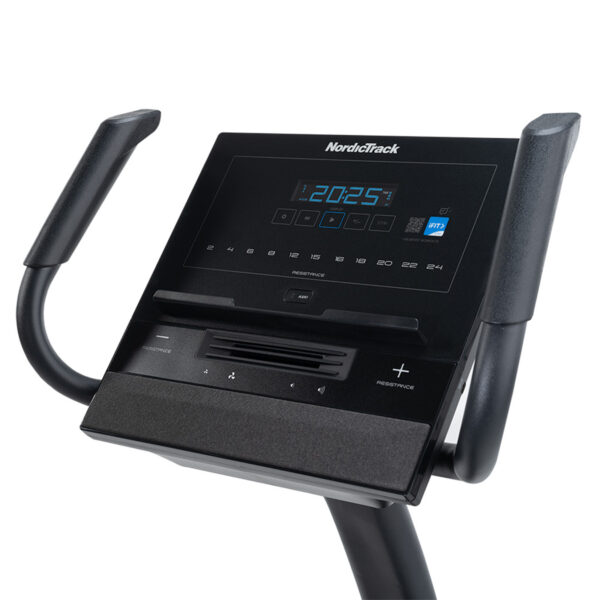 GX LE Upright Bike