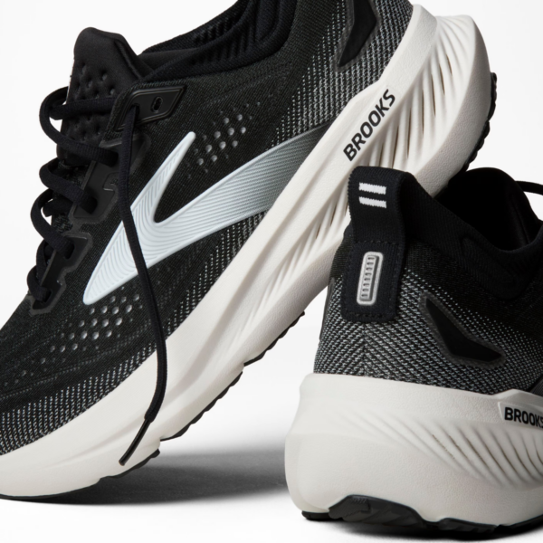 Mens Glycerin 23 Wide Fit (2E) Running Shoes