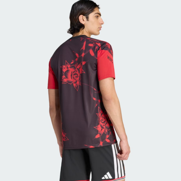 Adults Manchester United 26/27 Pre Match Jersey