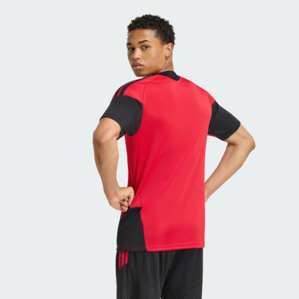 Adults Manchester United 26/27 Tiro Training Jersey